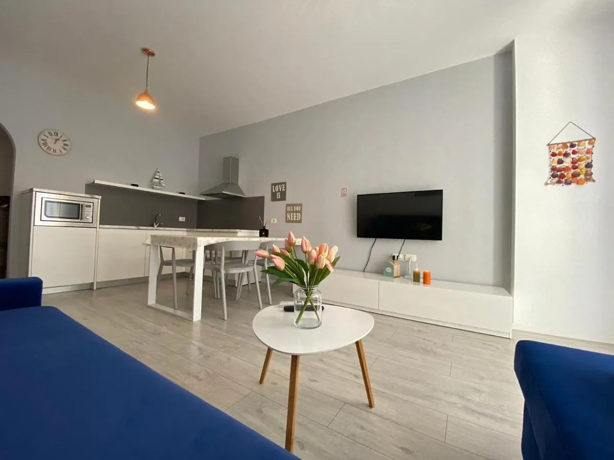 Hard Rock Apartments Sarande Aparthotel