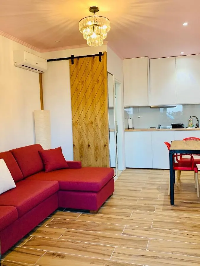 Hard Rock Apartments Sarande 0*,  Albania