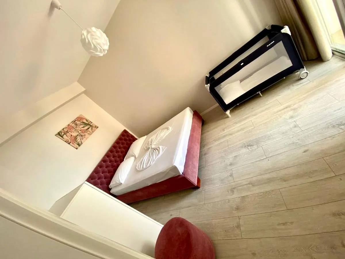 Hard Rock Apartments Sarande Aparthotel