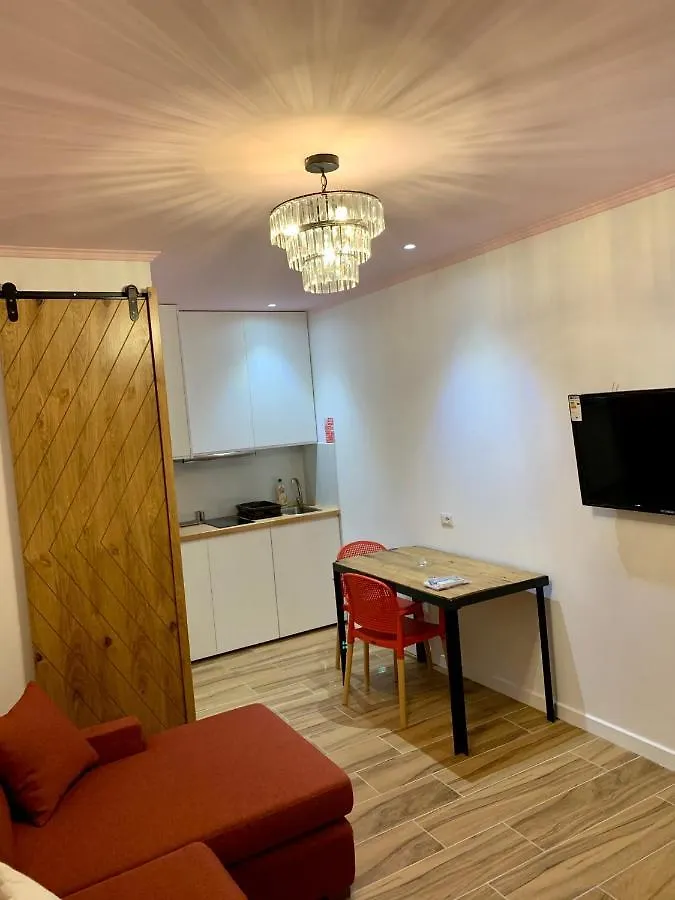 Aparthotel Hard Rock Apartments Sarande