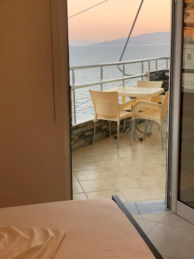 Hard Rock Apartments Sarande 0*,