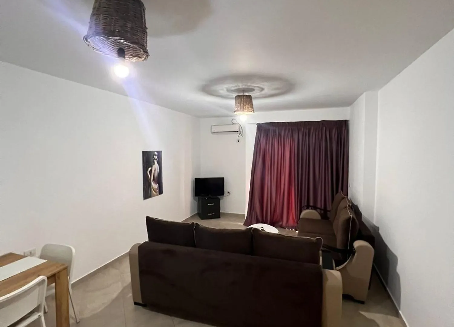 Aparthotel Hard Rock Apartments Sarande